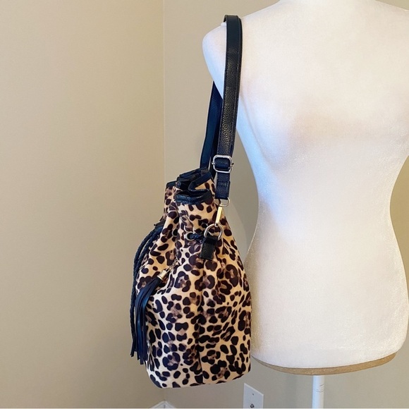 Bam Forever Drawstring Leopard Print Bucket Shoulder Crossbody Bag - Picture 5 of 16